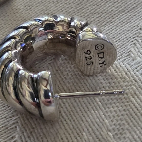 David Yurman Sculpted Cable Shrimp Earrings in Sterling Silver - Picture 8 of 14